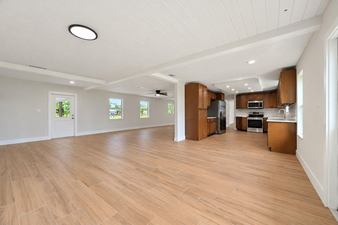 8721 Hidden Pines Road, Fort Pierce, FL 34945 Photo