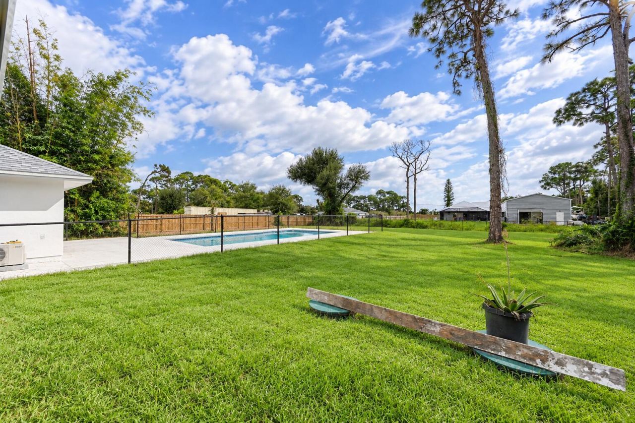 8721 Hidden Pines Road, Fort Pierce, FL 34945 Photo