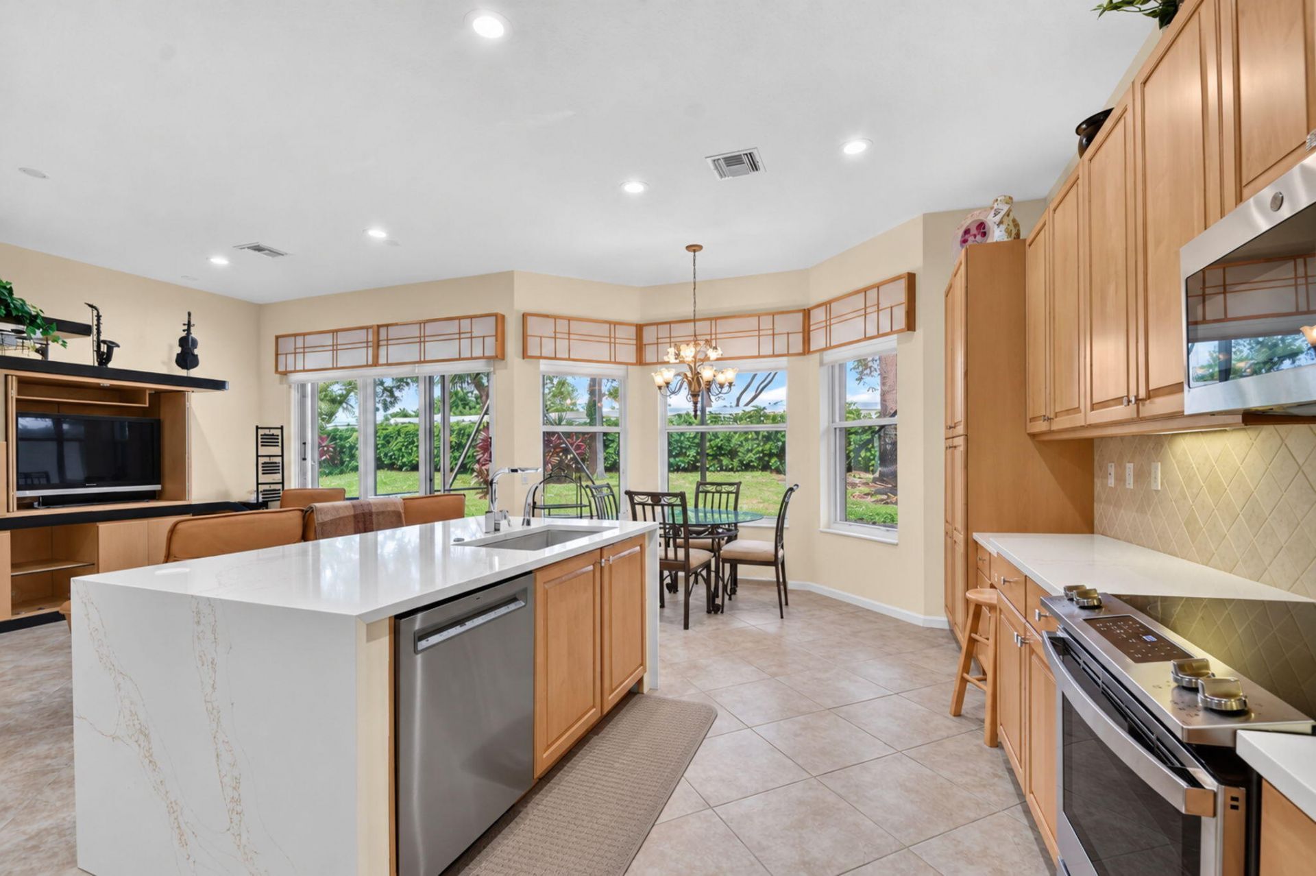 8749 Arbor Walk Drive, Lake Worth, FL 33467 Photo