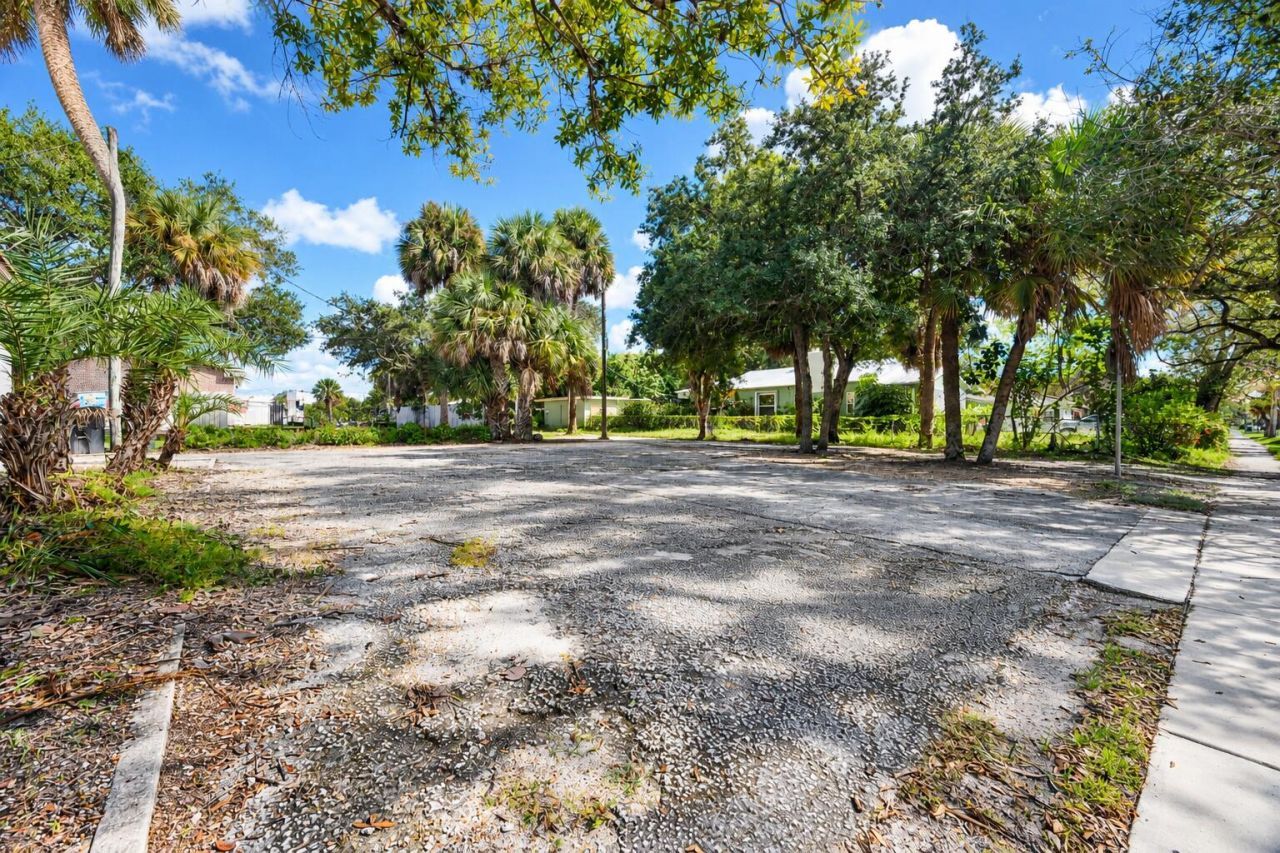 715 Delaware Avenue, Fort Pierce, FL 34950 Photo