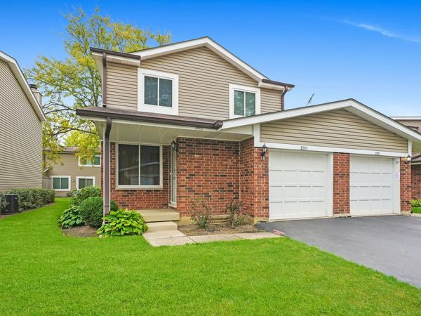 2003 N JAMESTOWN Drive , Palatine, IL 60074