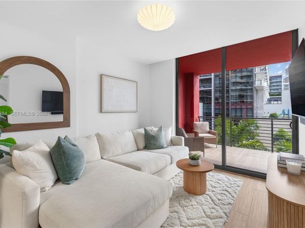 90 NE 32nd St , Unit 504, Miami, FL 33137