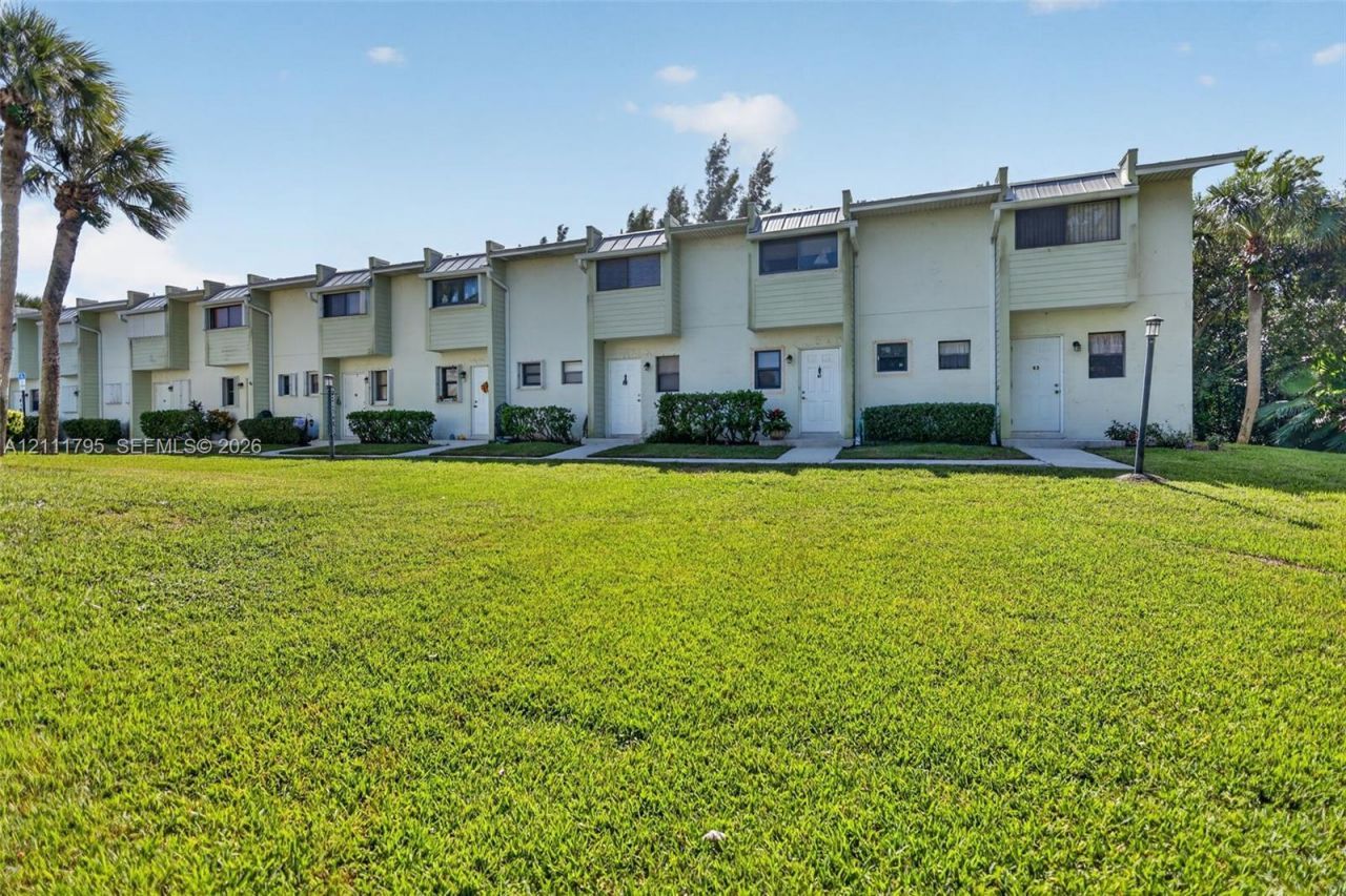 9423 S Ocean Dr , Unit 80, Jensen Beach, FL 34957 Photo