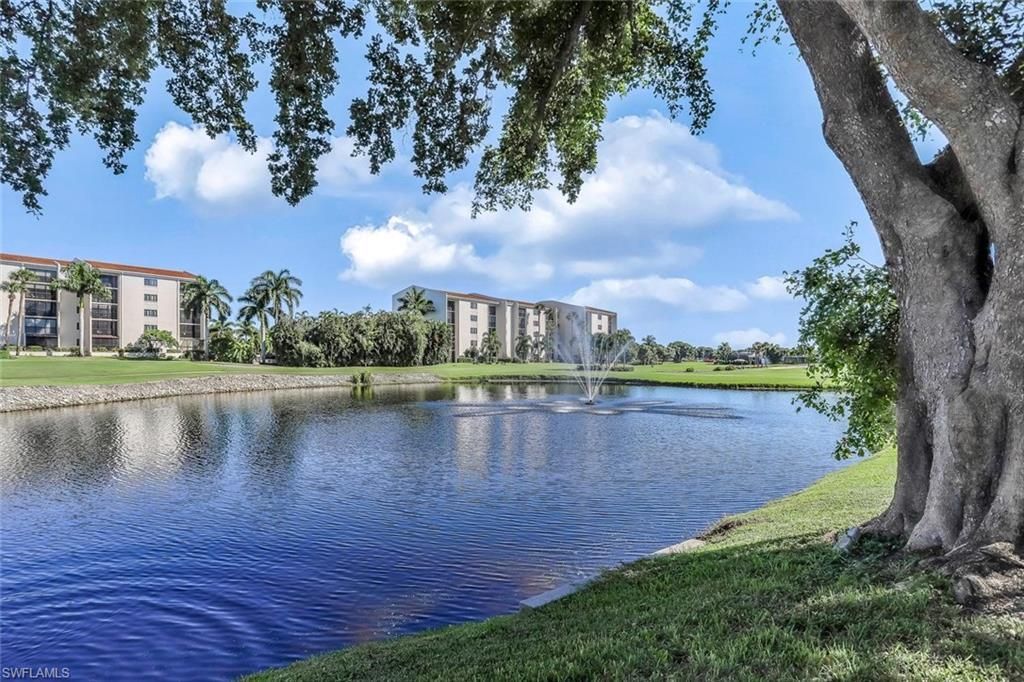9900 Sunset Cove Ln, Unit 115, Fort Myers, FL 33919 Photo