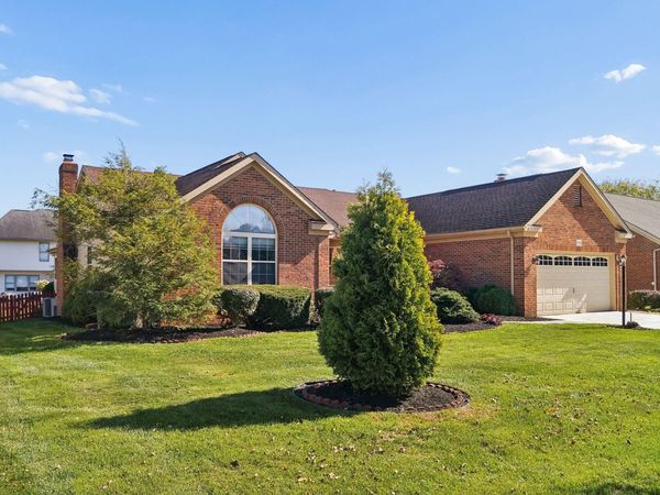 4646 Hunting Creek Drive , Grove City, OH 43123