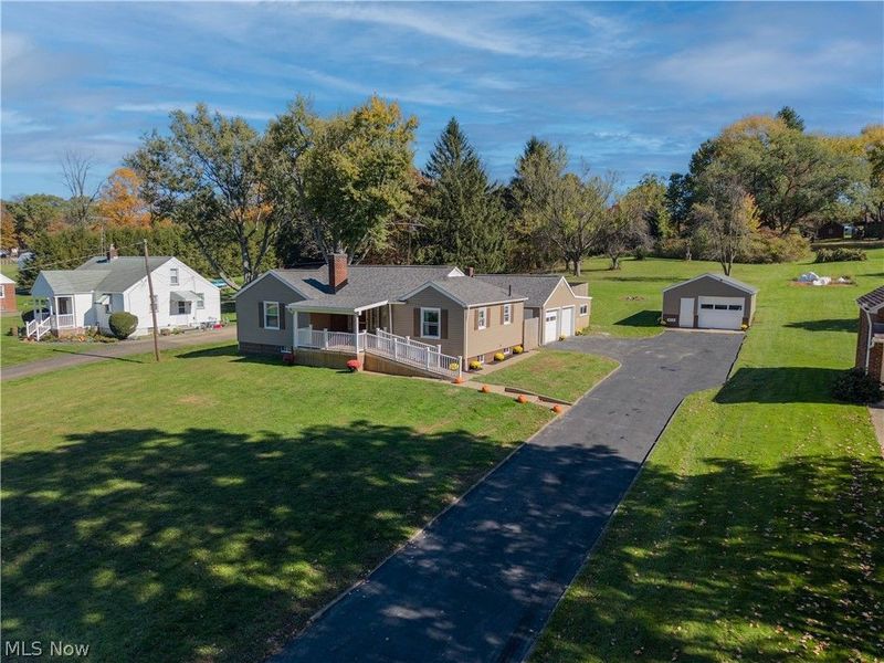 4074 Harbrook Street SW, Navarre, OH 44662 Photo 4