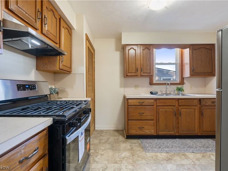 3006 12th Street SW, Canton, OH 44710 Photo 10