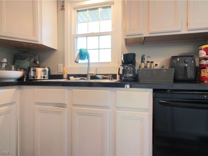4676 Knickerbocker Circle , Ashtabula, OH 44004 Photo 5