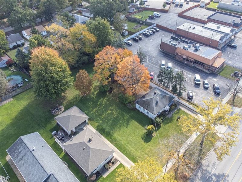 W 130 Street, Parma Heights, OH 44130 Photo 15