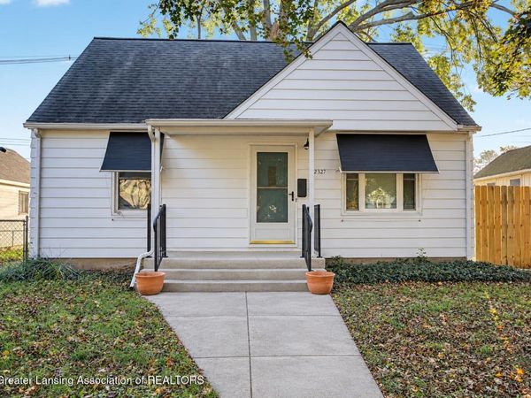 2321 Devonshire Avenue, Lansing, MI 48910