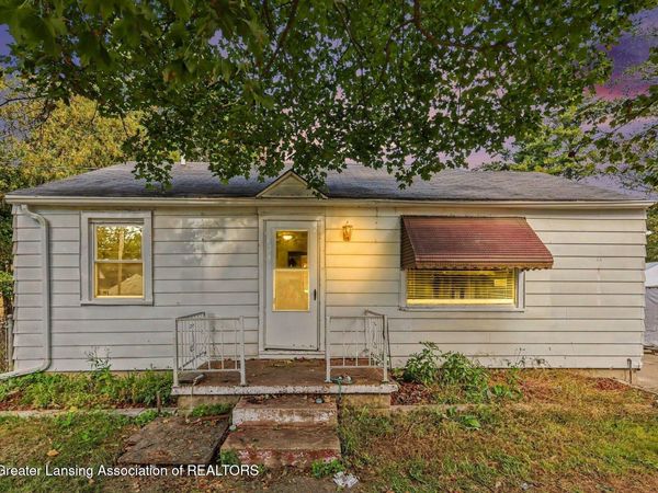 400 W Miller Road, Lansing, MI 48911