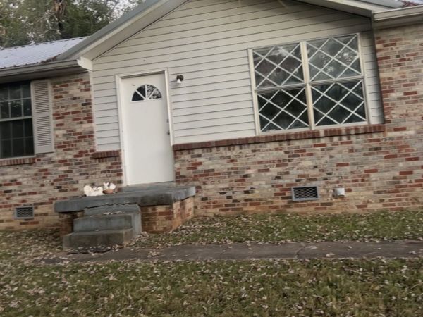 410 Holston Dr , Smyrna, TN 37167