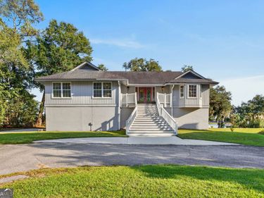 1147 Mill Hill Road, Richmond Hill, GA 31324