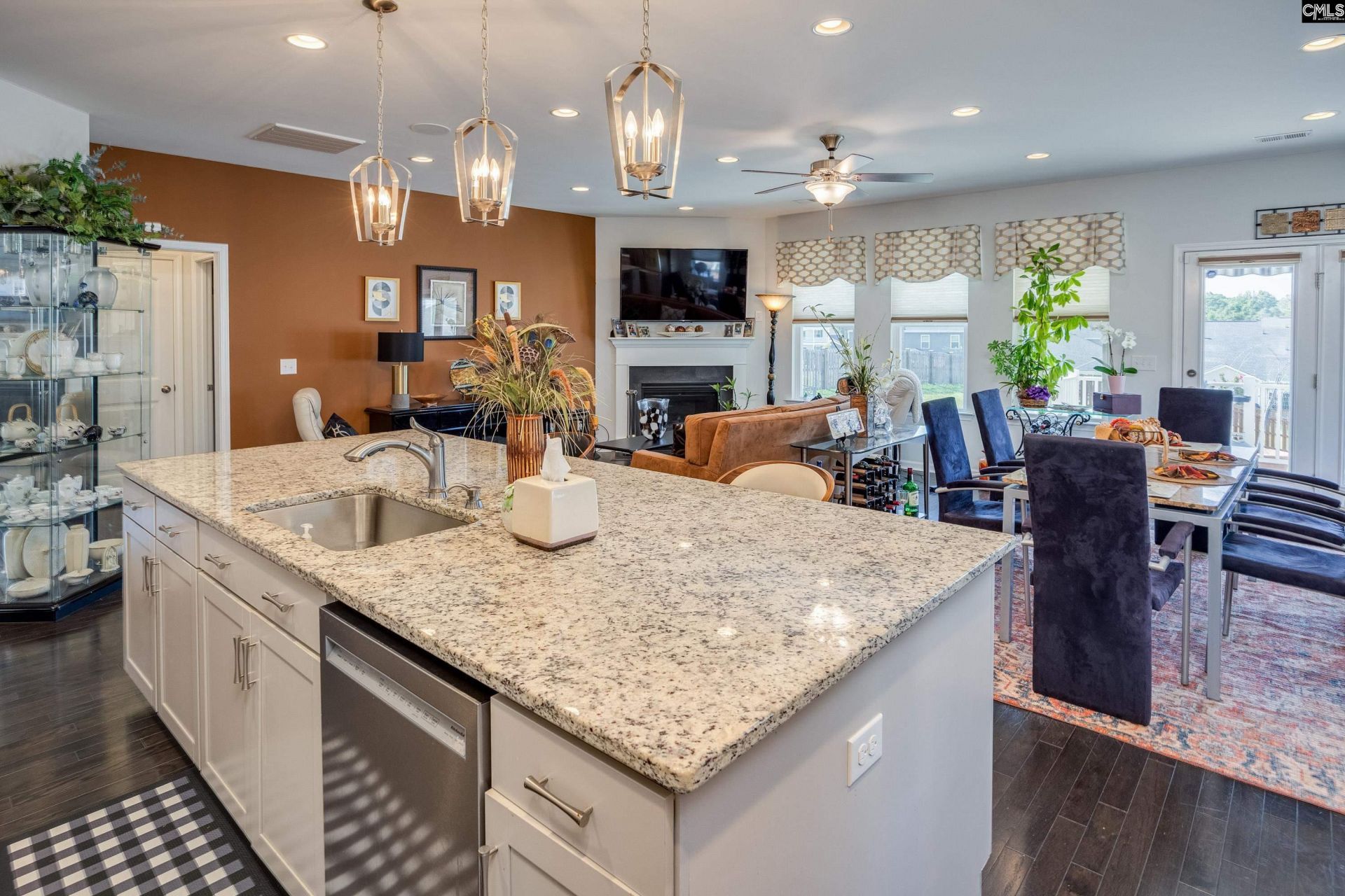 611 Harbour Pointe Drive Photo 17