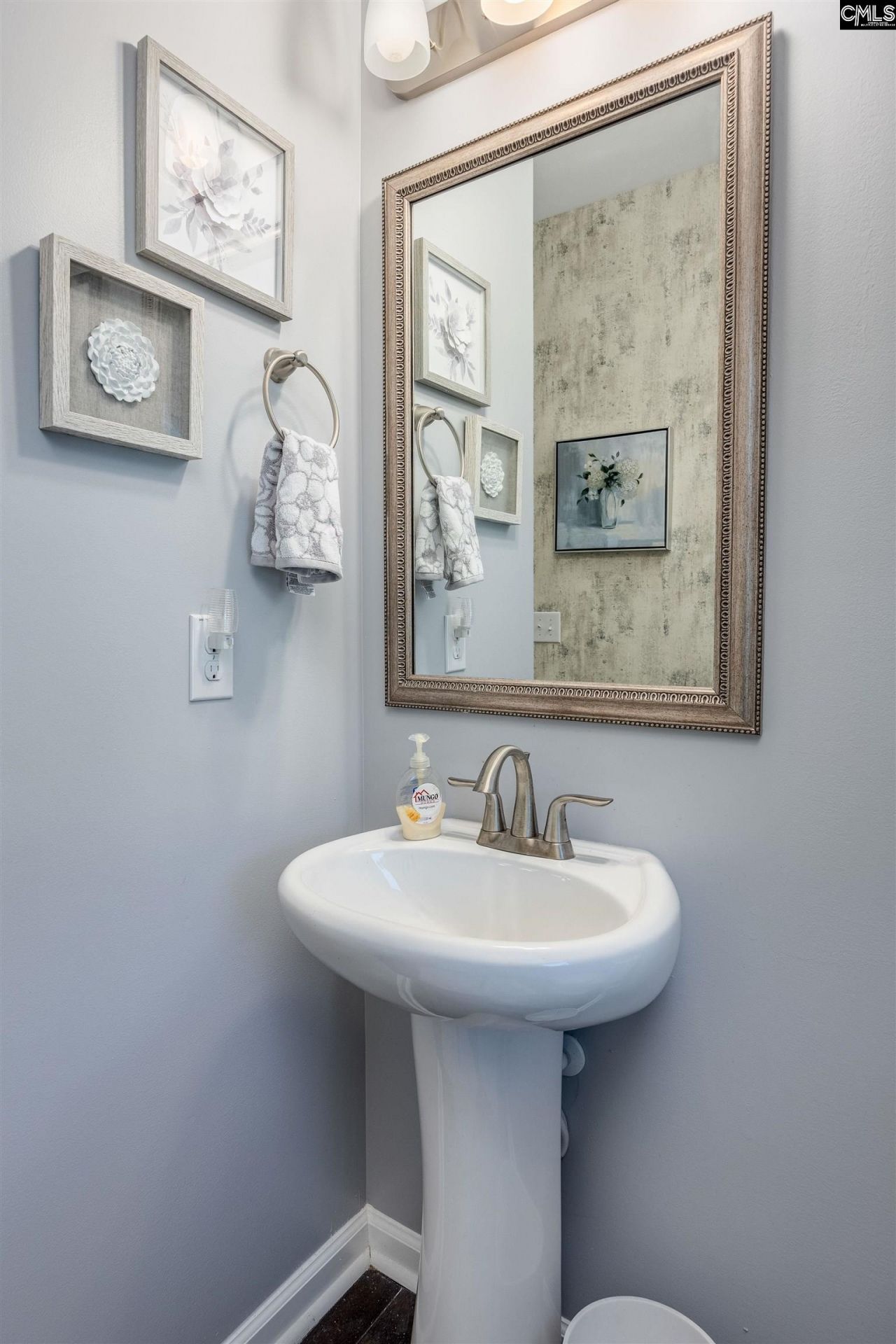 611 Harbour Pointe Drive Photo 30