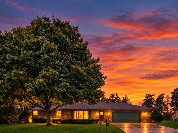 7716 105th AVENUE, Pleasant Prairie, WI 53158