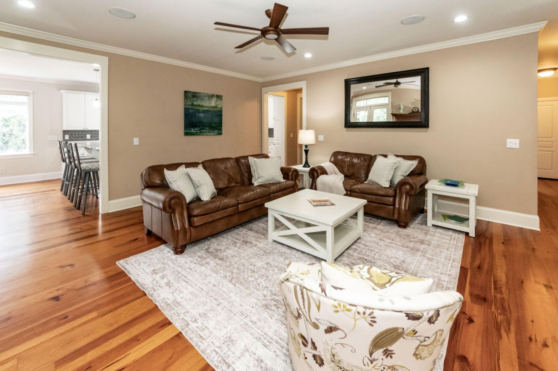 3303 Rees Row Photo 15