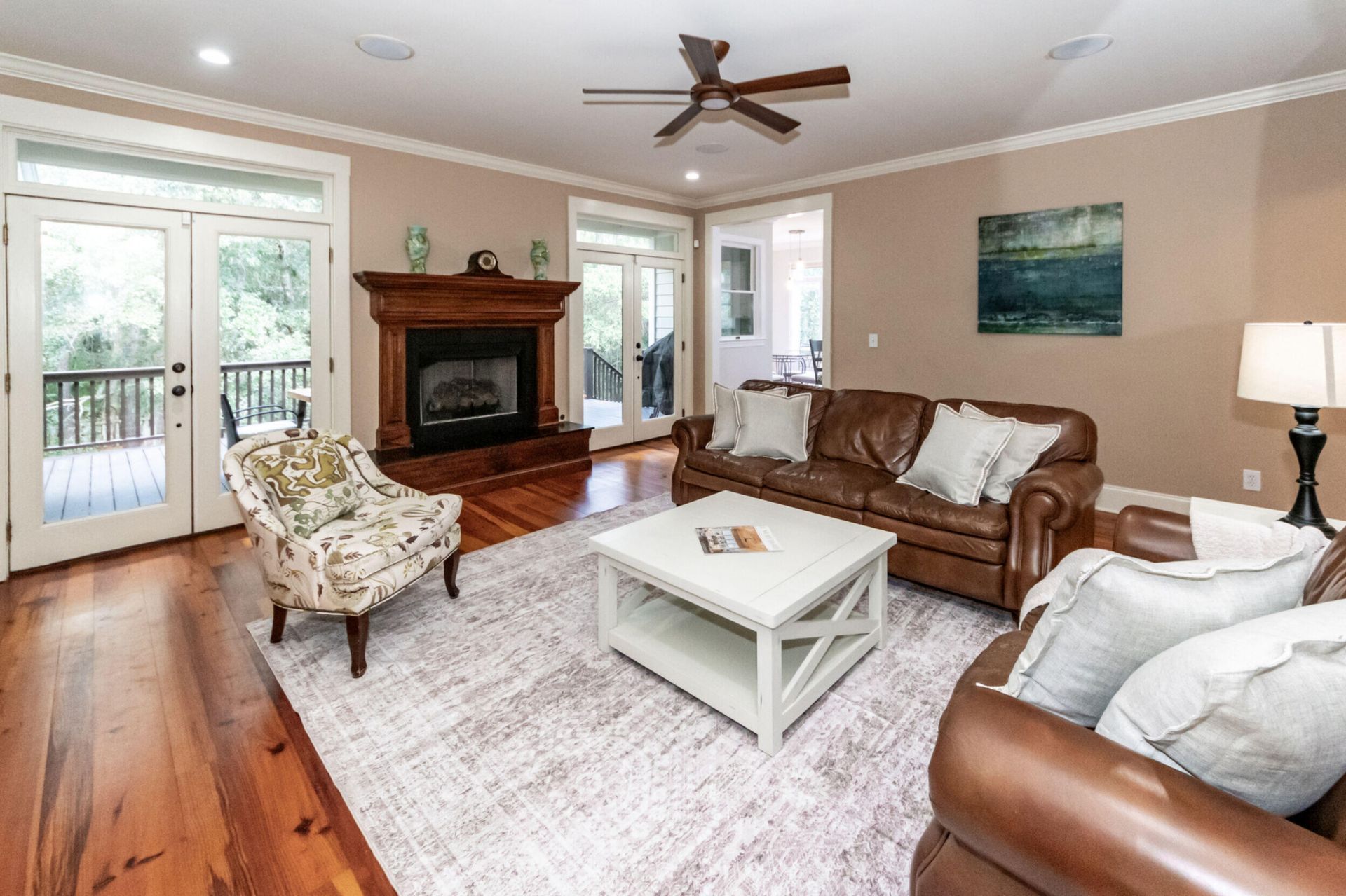 3303 Rees Row Photo 16