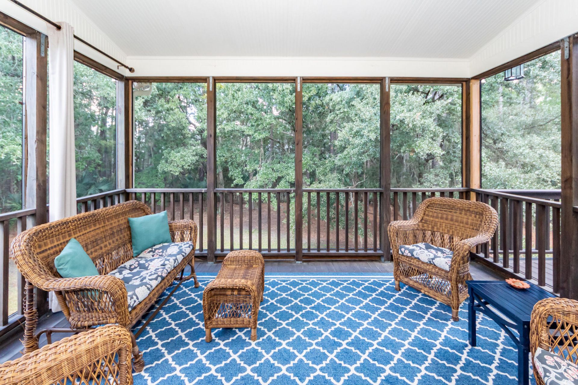 3303 Rees Row Photo 20