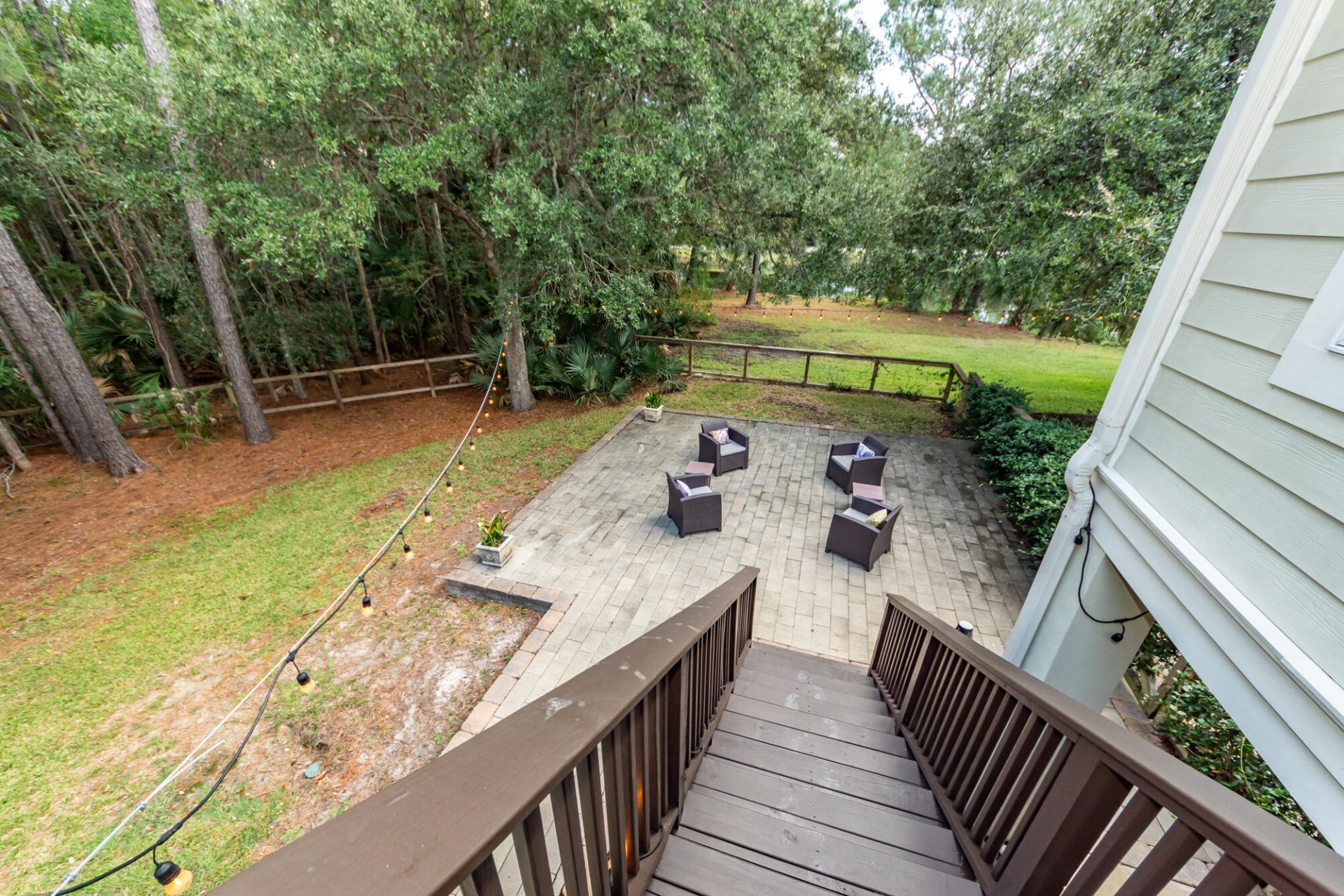 3303 Rees Row Photo 23