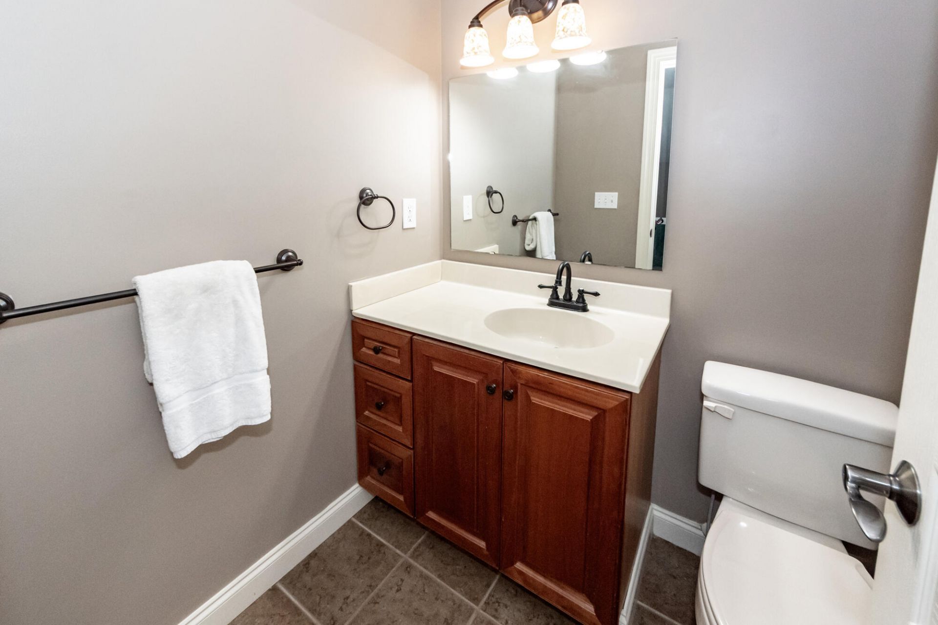 3303 Rees Row Photo 48