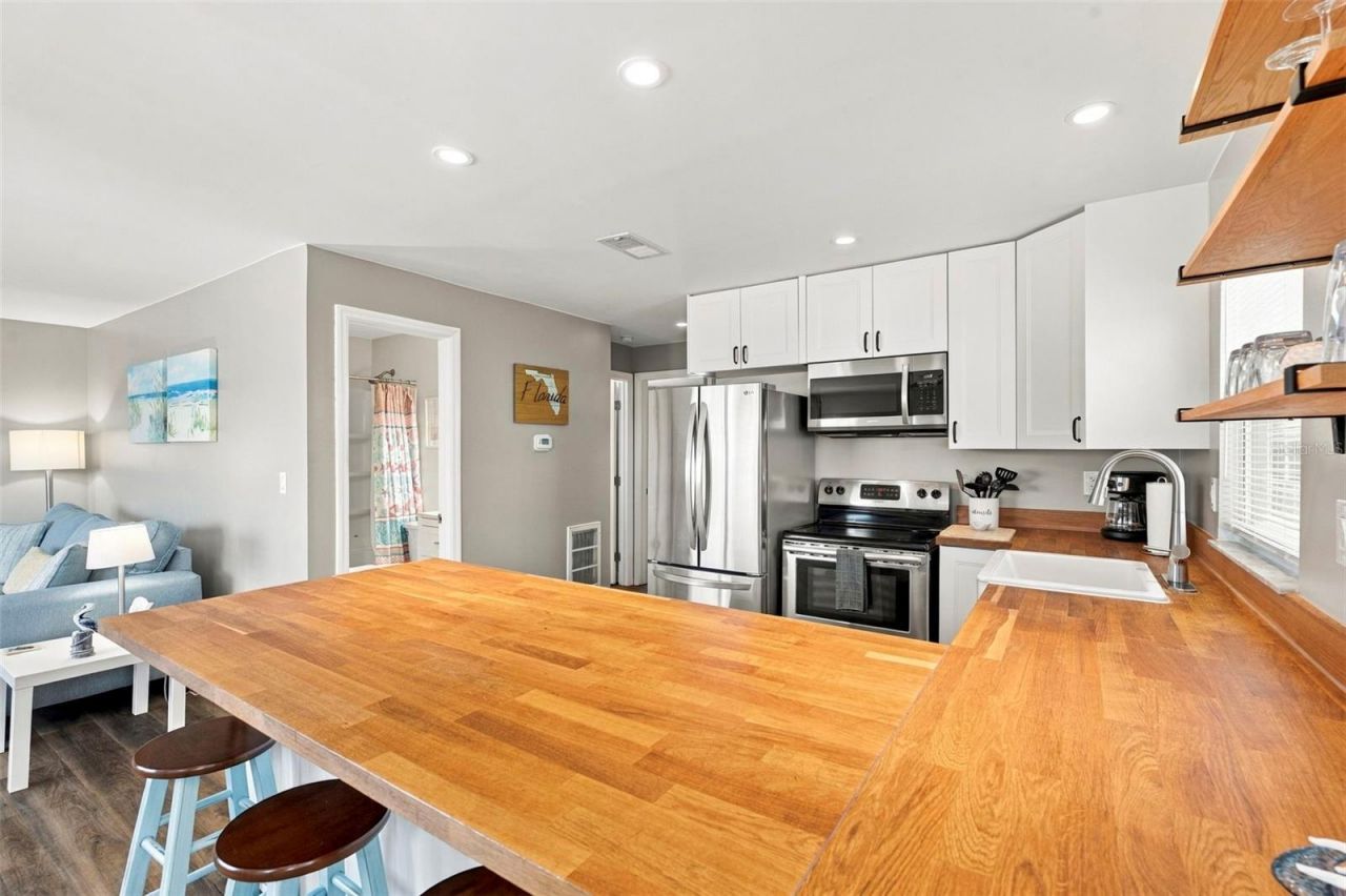 1809 1st Street , Indian Rocks Beach, FL 33785 Photo