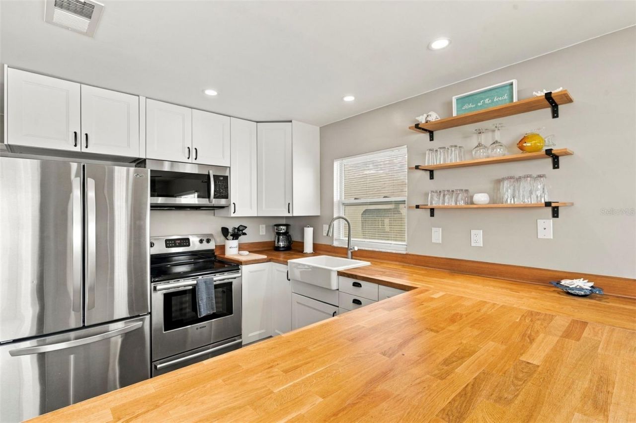 1809 1st Street , Indian Rocks Beach, FL 33785 Photo