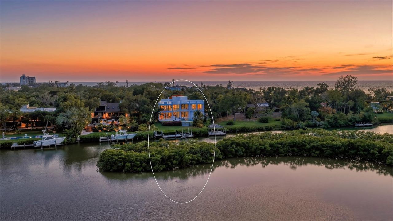 4317 Midnight Pass Road, Sarasota, FL 34242 Photo