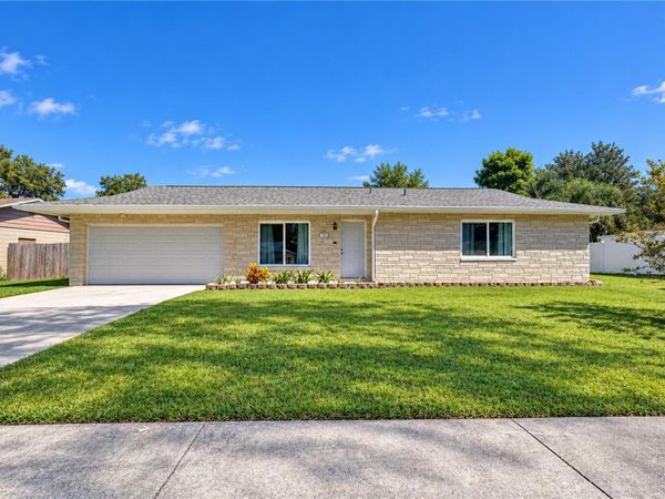 4901 REGAN AVENUE , SEFFNER, FL 33584