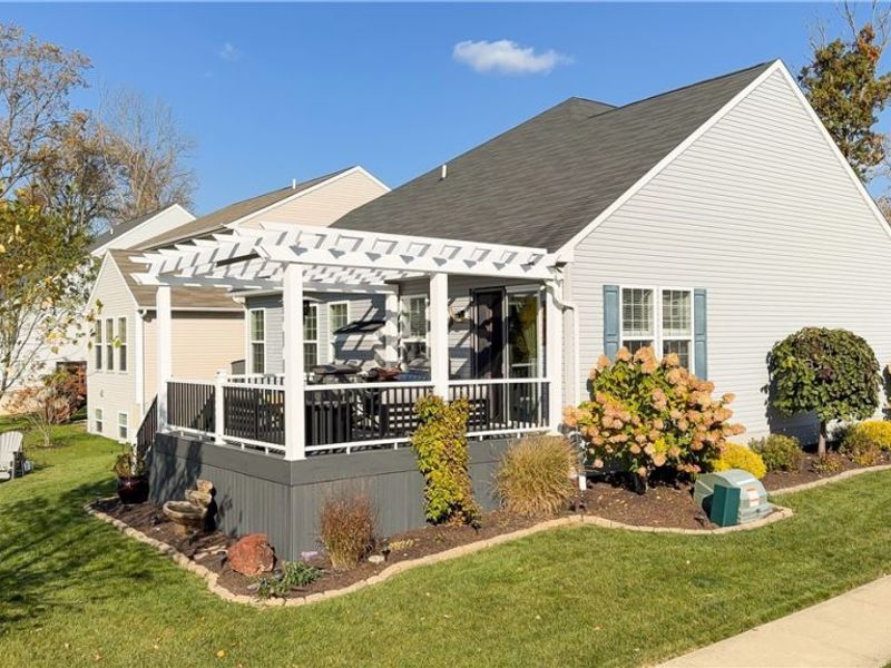 10424 Maryland Street, Aurora, OH 44202 Photo 2