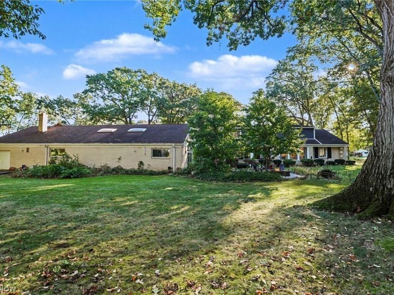 168 Orchard Hill Drive, Amherst, OH 44001 Photo 41