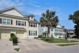 1470 Red Tide Road photo 4