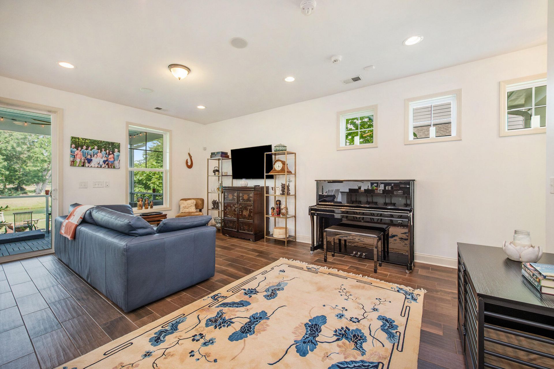 1470 Red Tide Road Photo 5