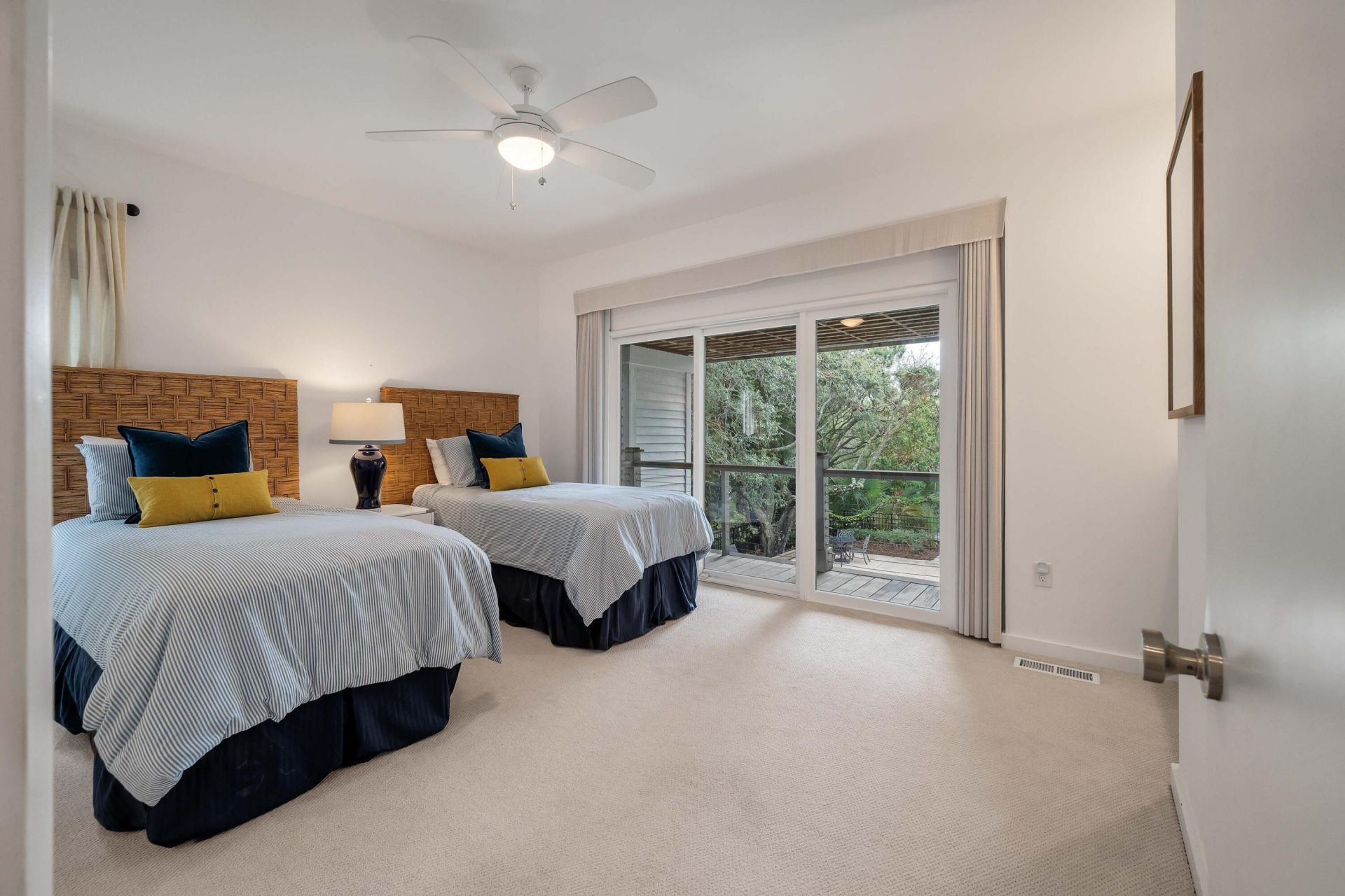 47 Surfsong Road Photo 44
