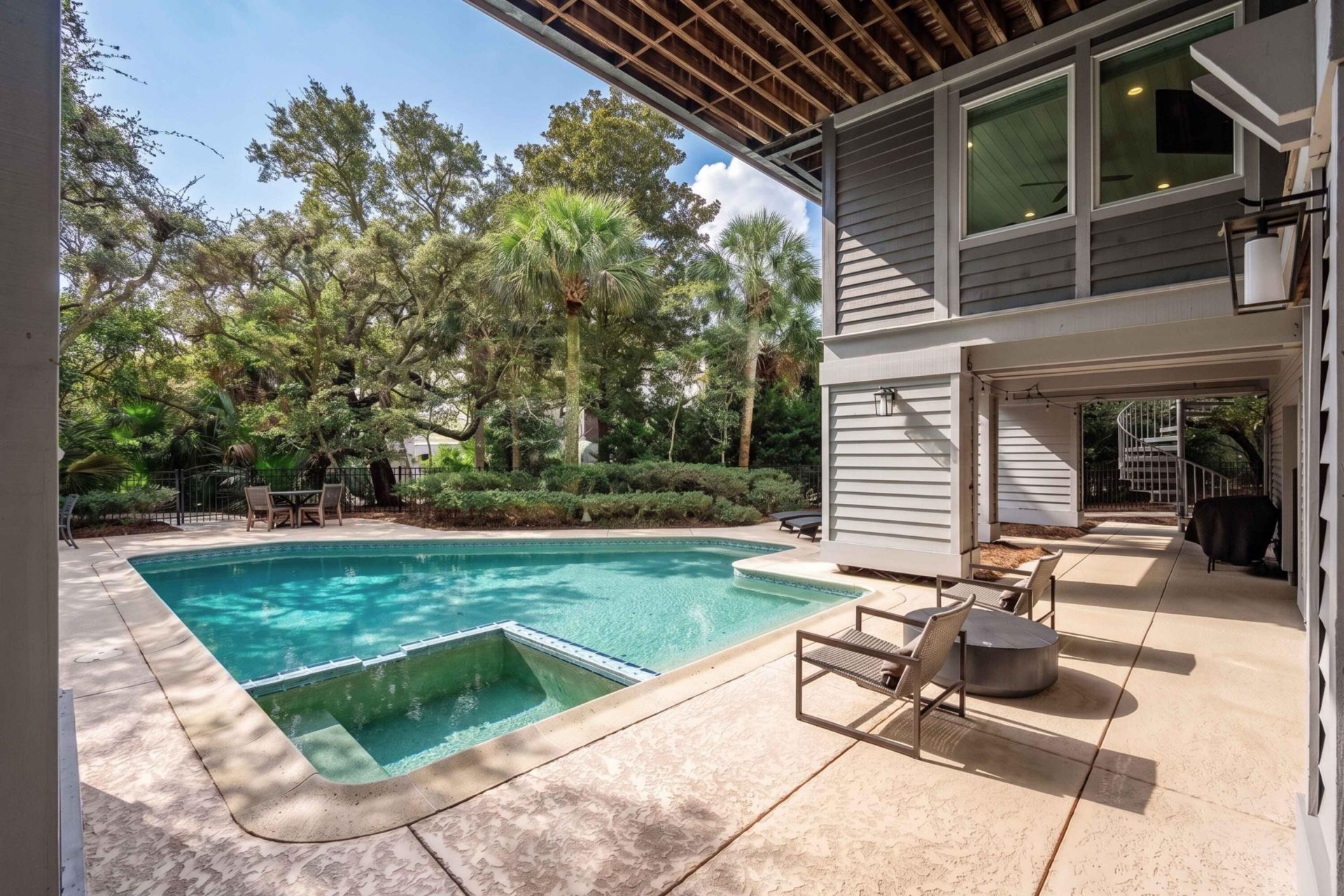 47 Surfsong Road Photo 49