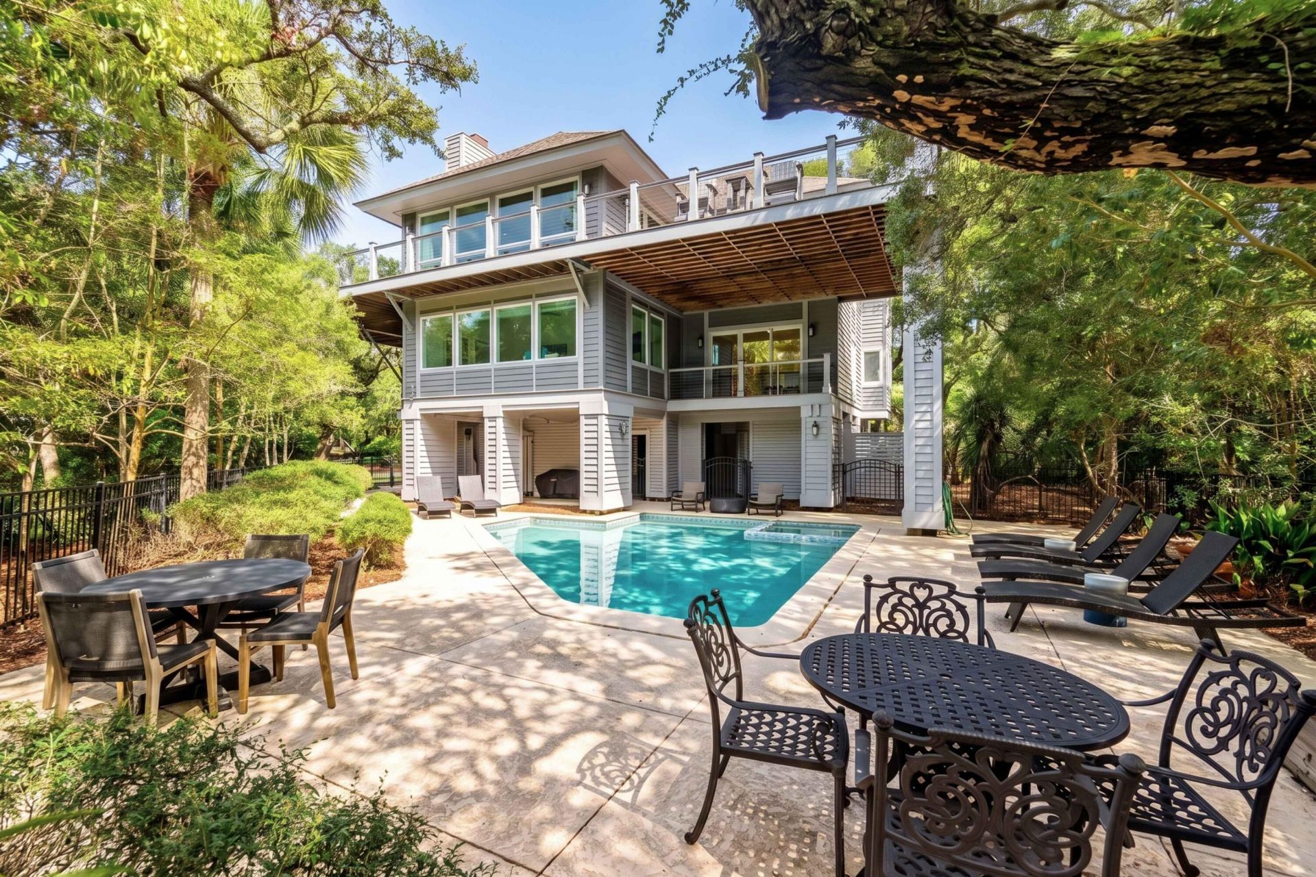 47 Surfsong Road Photo 8