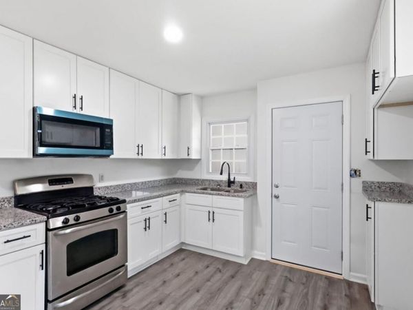 8184 Laurel Drive SW, Covington, GA 30014