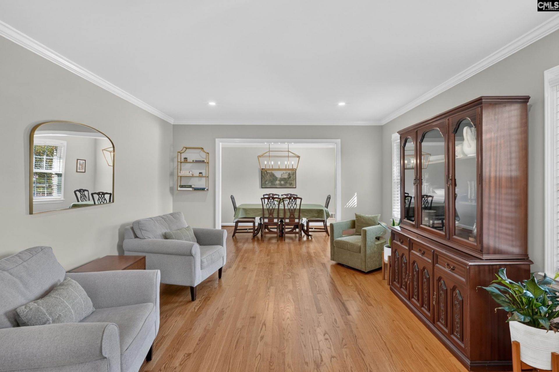 2109 Woodmere Drive  Photo 10