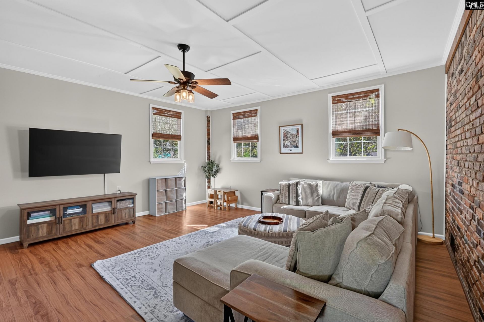 2109 Woodmere Drive  Photo 23