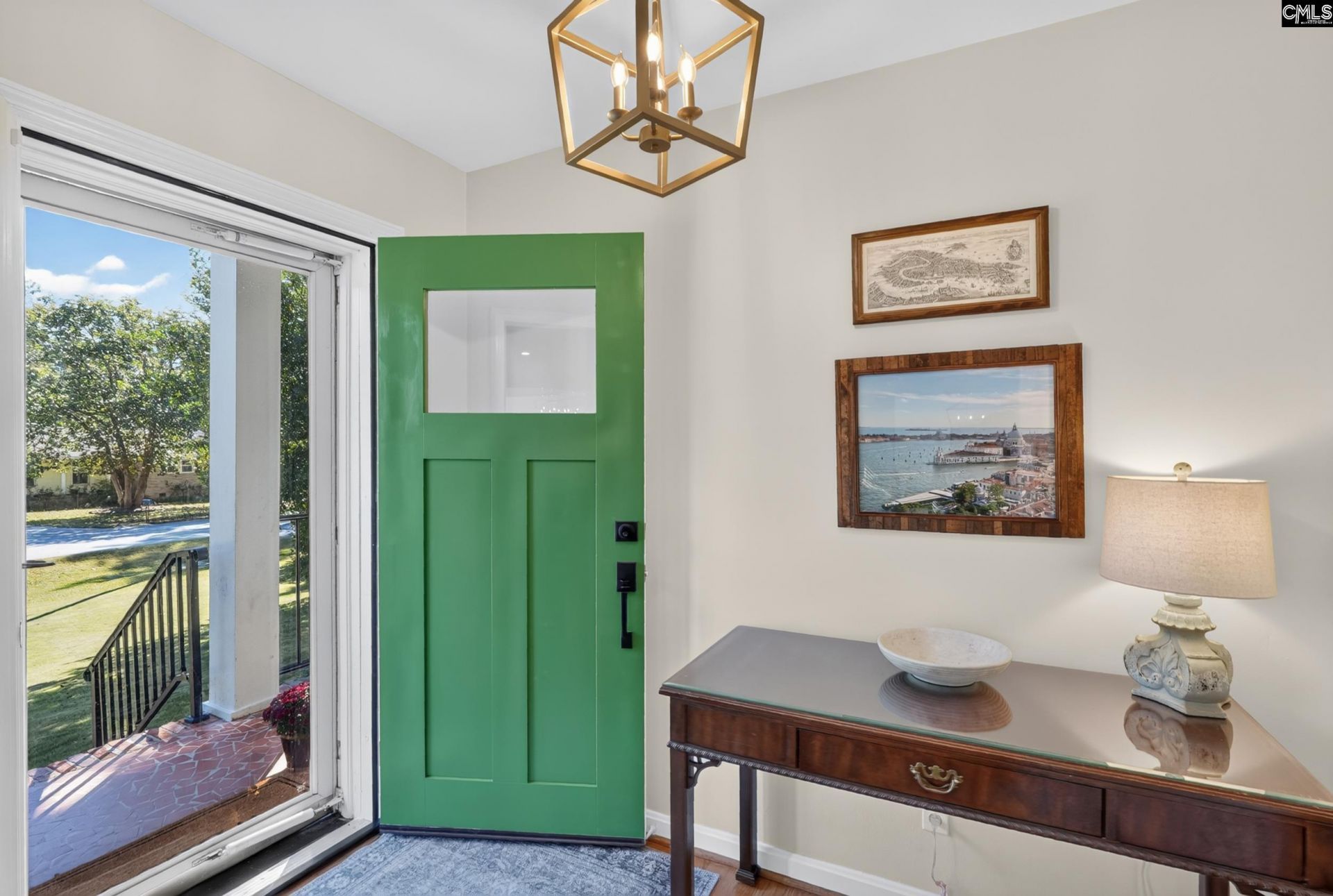 2109 Woodmere Drive  Photo 8
