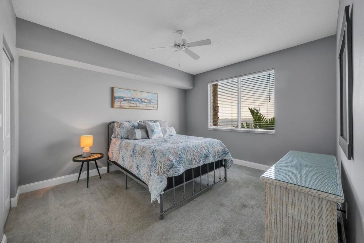 975 NW Flagler Avenue, Unit 304, Stuart, FL 34994 Photo