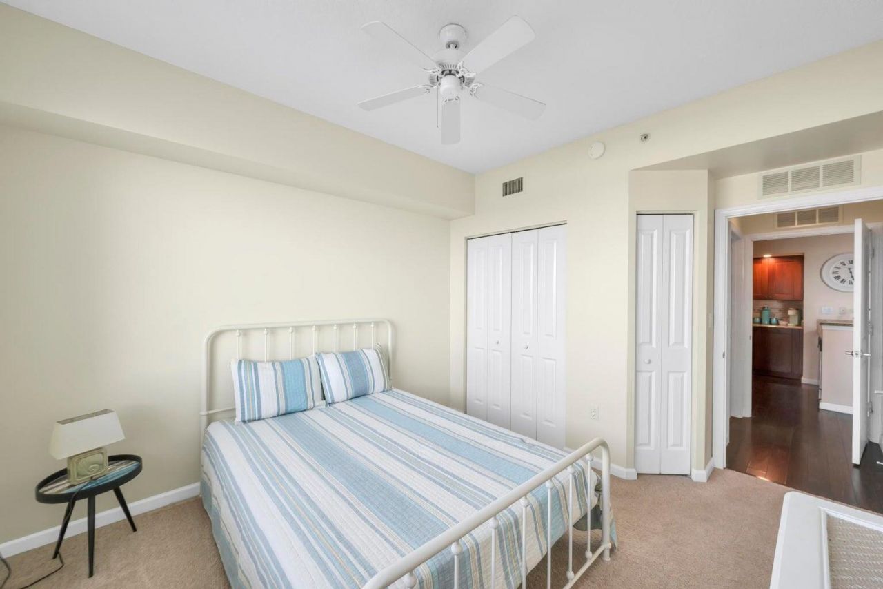 975 NW Flagler Avenue, Unit 304, Stuart, FL 34994 Photo