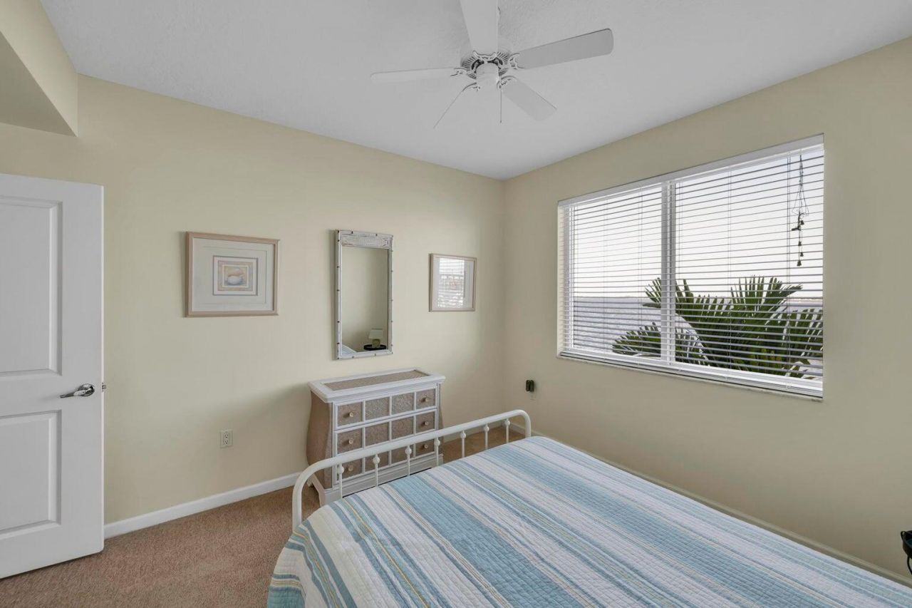 975 NW Flagler Avenue, Unit 304, Stuart, FL 34994 Photo