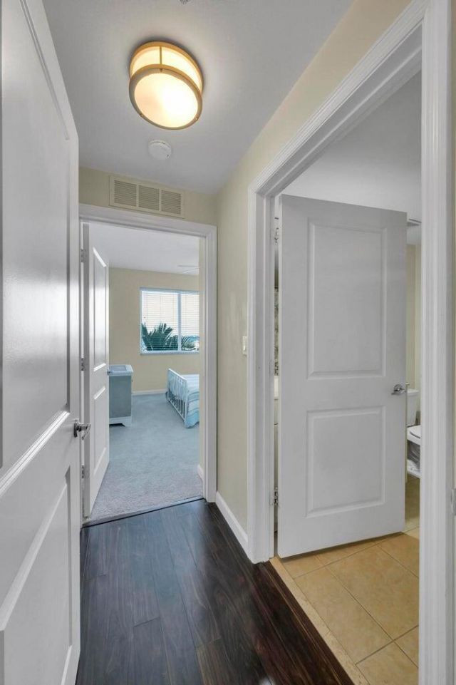 975 NW Flagler Avenue, Unit 304, Stuart, FL 34994 Photo