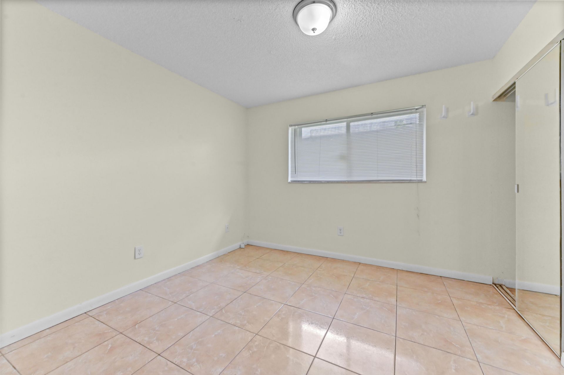 5918 S Rue Road, West Palm Beach, FL 33415 Photo