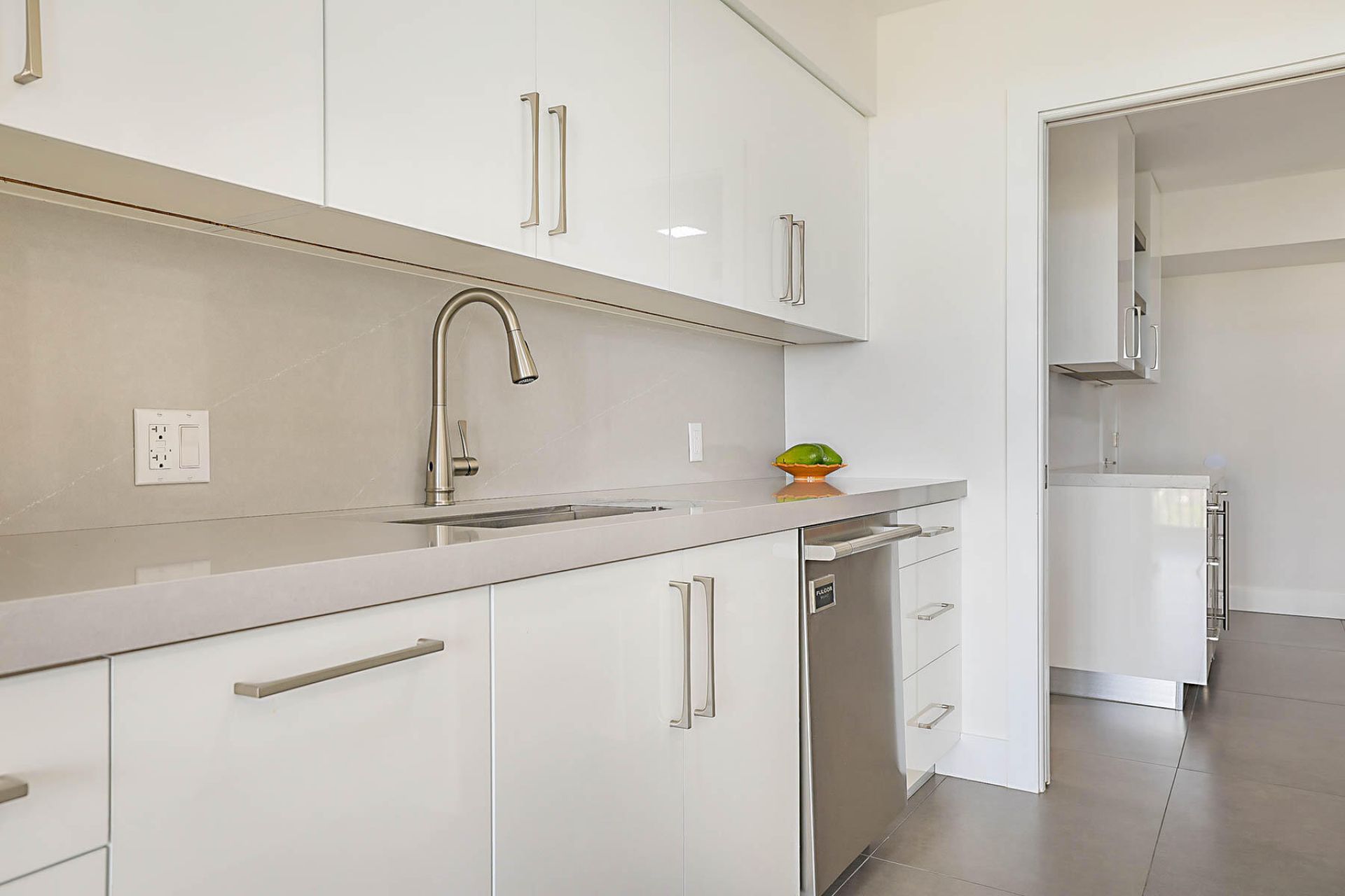 3400 N Ocean Drive, Unit 1005, Singer Island, FL 33404 Photo
