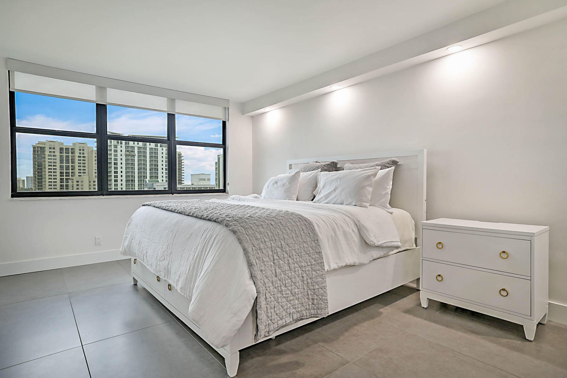 3400 N Ocean Drive, Unit 1005, Singer Island, FL 33404 Photo