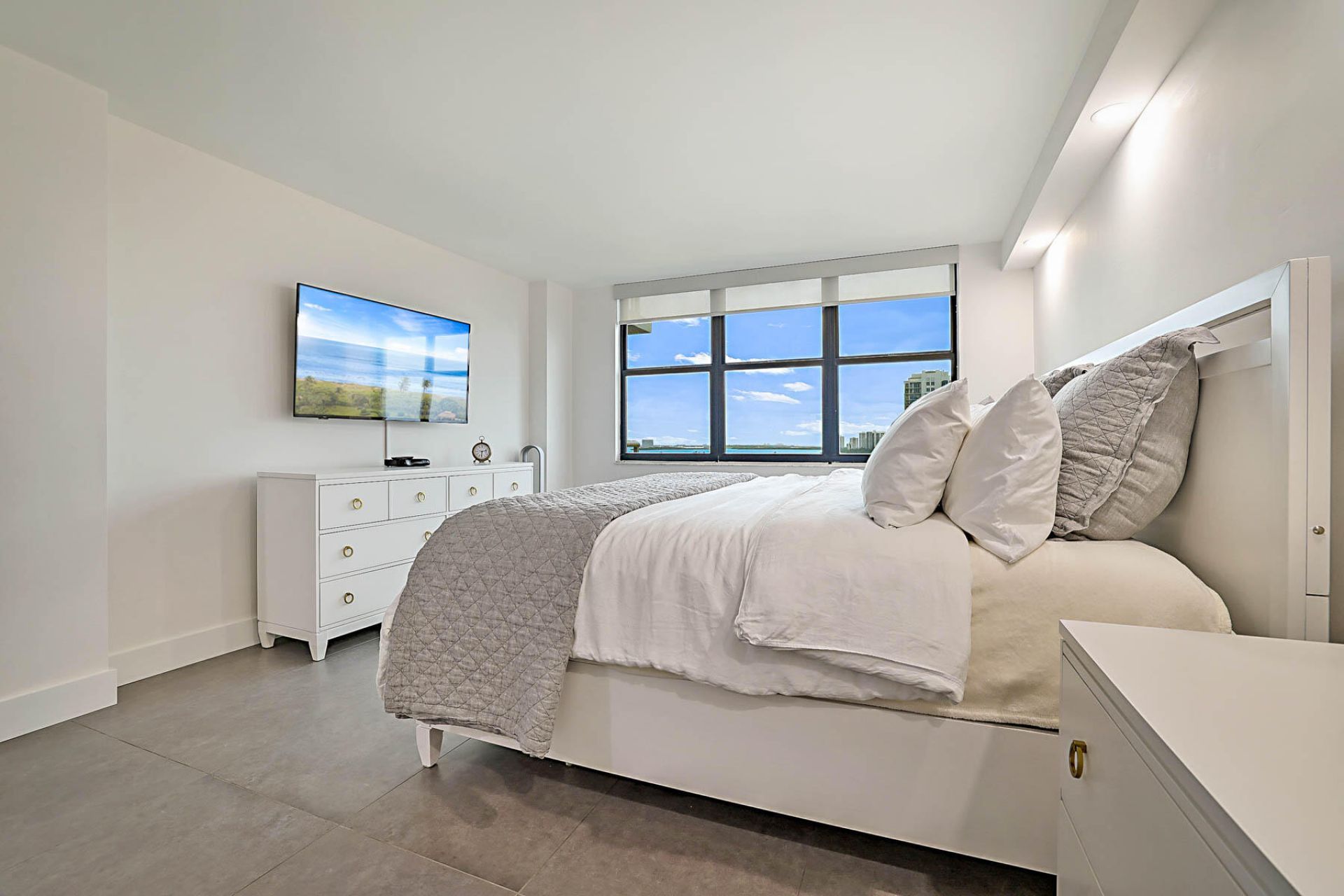 3400 N Ocean Drive, Unit 1005, Singer Island, FL 33404 Photo