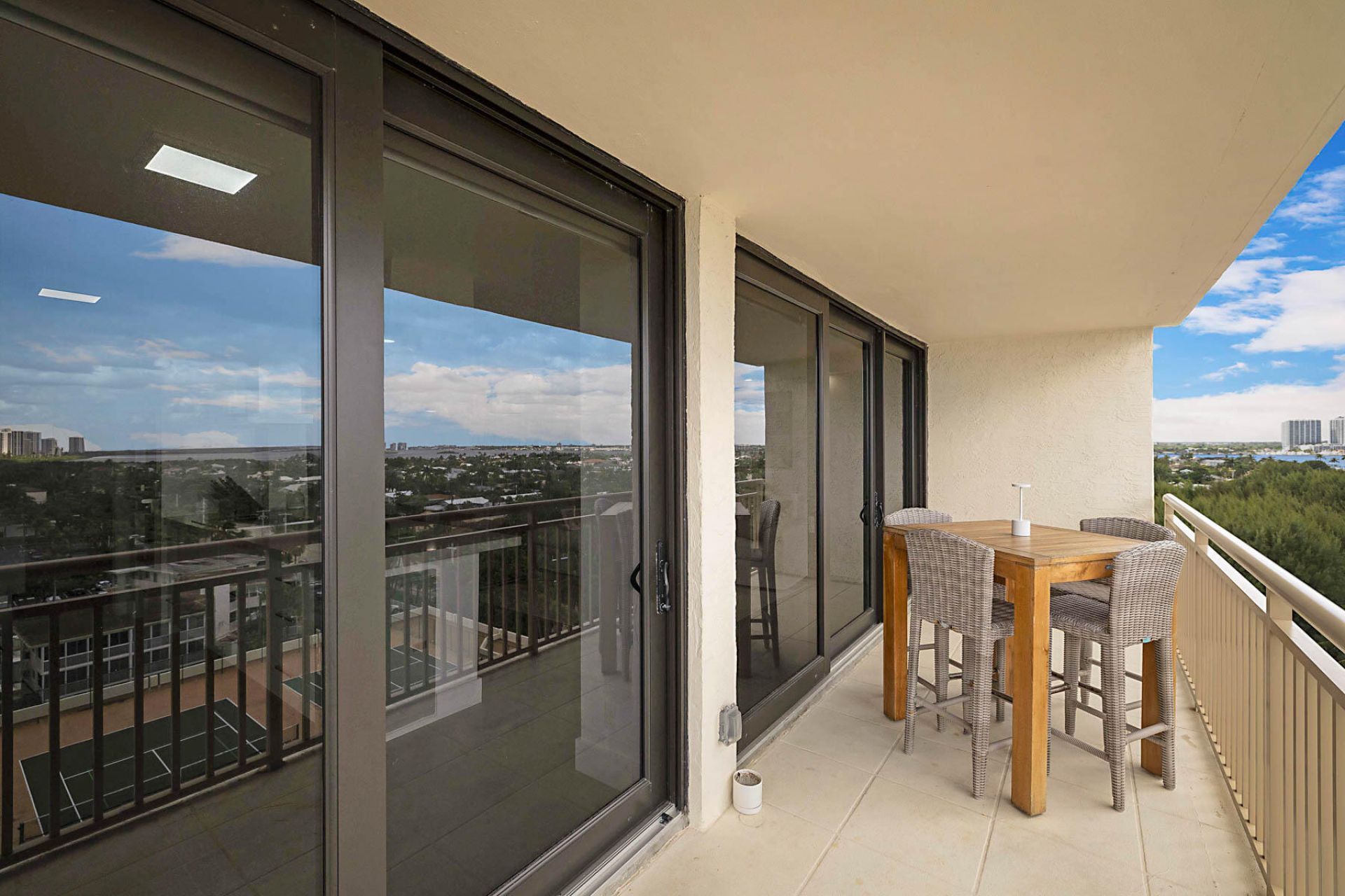 3400 N Ocean Drive, Unit 1005, Singer Island, FL 33404 Photo