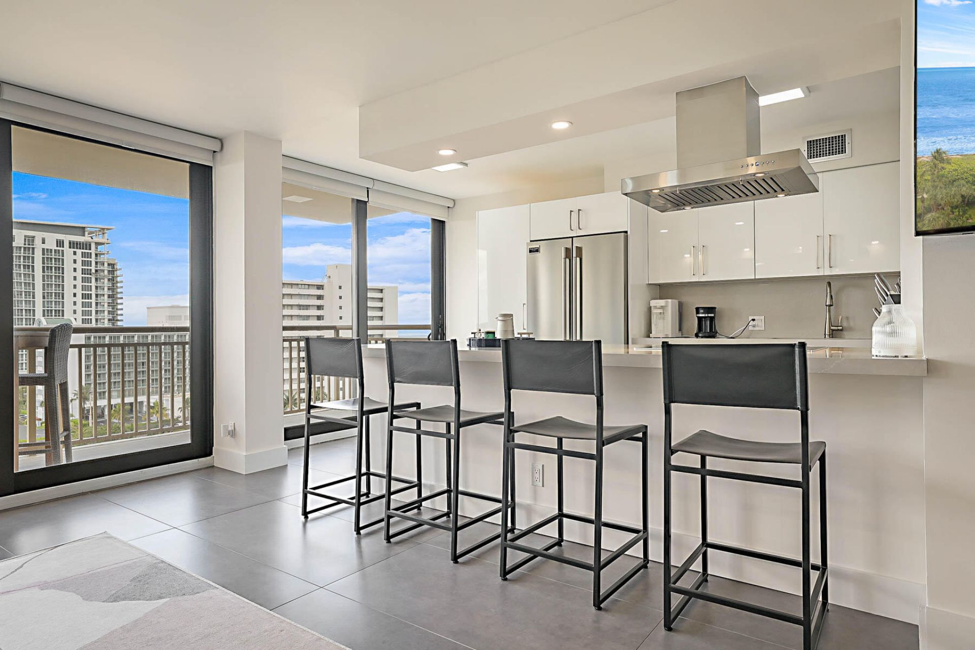 3400 N Ocean Drive, Unit 1005, Singer Island, FL 33404 Photo